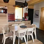 Siwa Skala شقة كوشتيليسكا